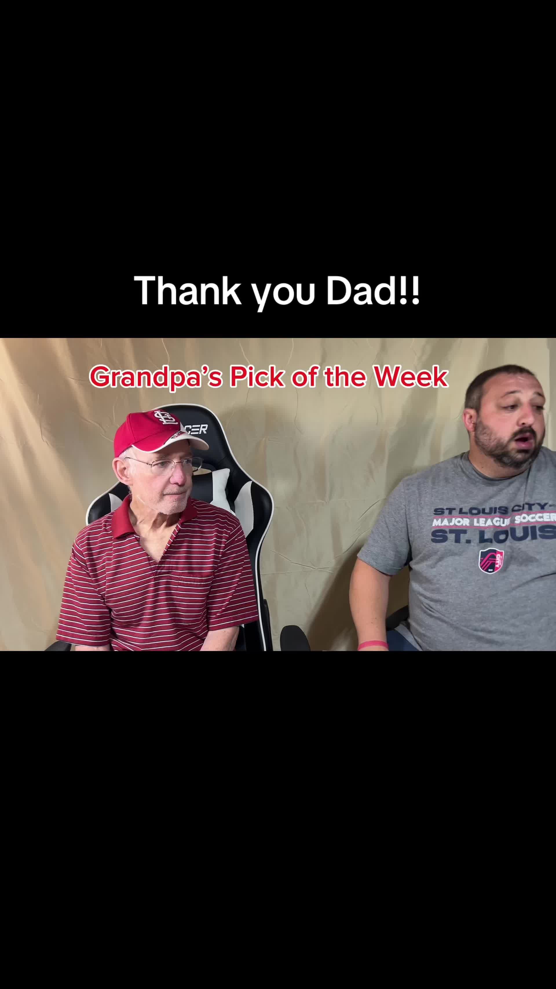 Grandpa’s favorite pull of the week ❤️ Moments like these are why I do this channel! #BaseballCards #SportsCards #FamilyTime #ToppsBaseball #CardCommunity