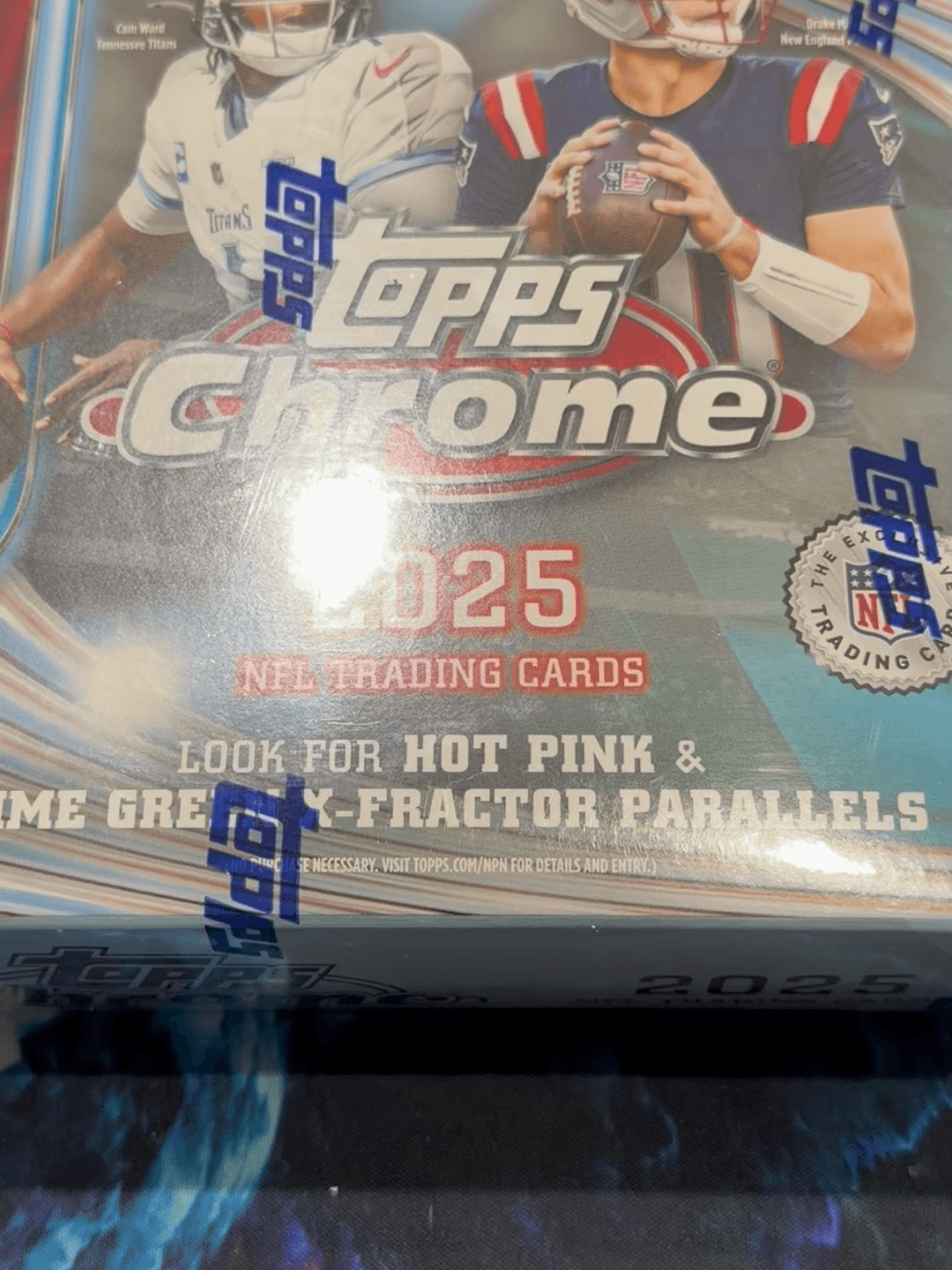 Time for another Topps Chrome Mega Box.. Can we finally catch a break and see something good?
#sportscards #nflcards #footballcards #cardbr