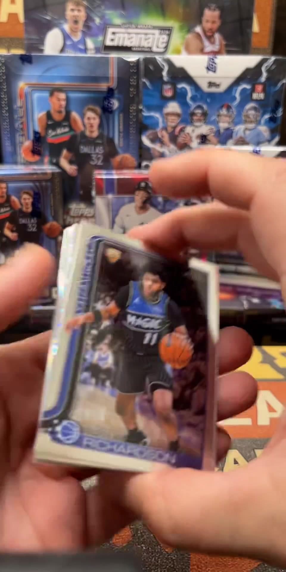 🚨BIG BANGER ALERT🚨 Topps Chrome Update has been hitting nonstop and Ryan pulled this massive Cooper Flagg Image Variation out of a Mega Bo