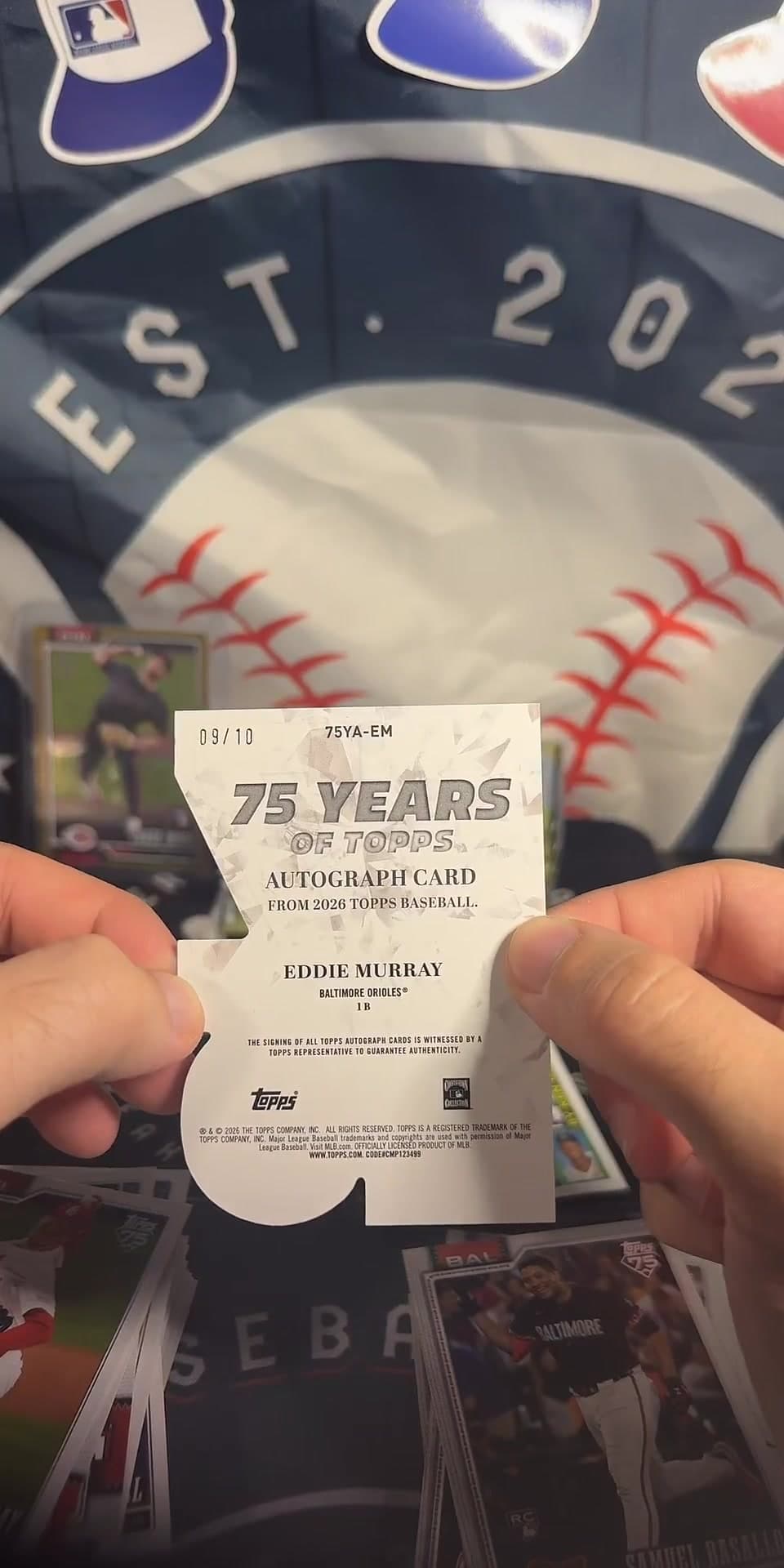 WE PULLING BANNNGERS OUT HERE! THIS Murray auto 75th anniversary card /10 😳 It’s only right here on this channel! 🔥 #tiktoklive #mlb #ba