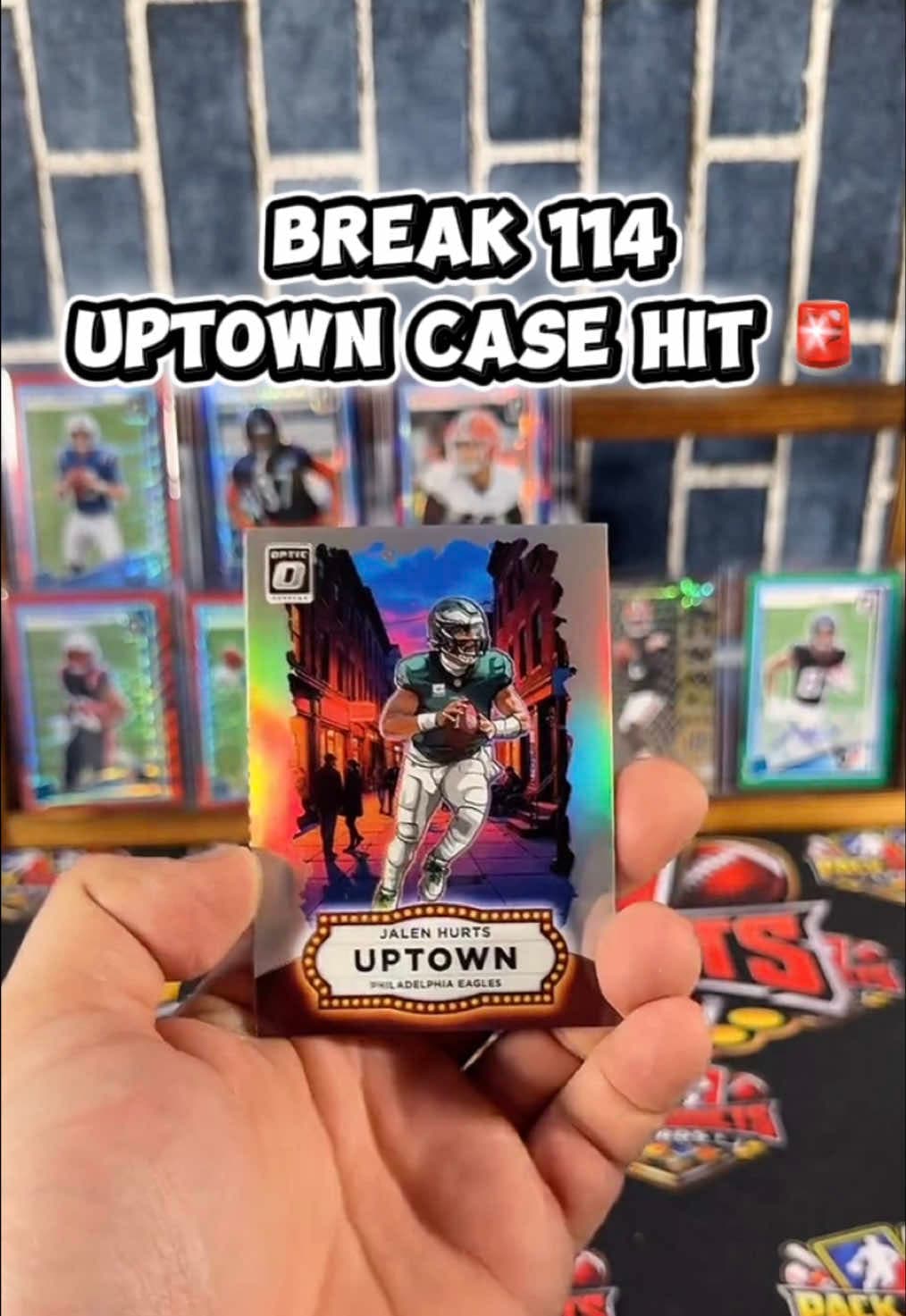 🚨 Another Live Break Case Hit! Break 114 was another fun one and we hit this sick looking Uptown Jalen Hurts for the Eagles! We got into 3
