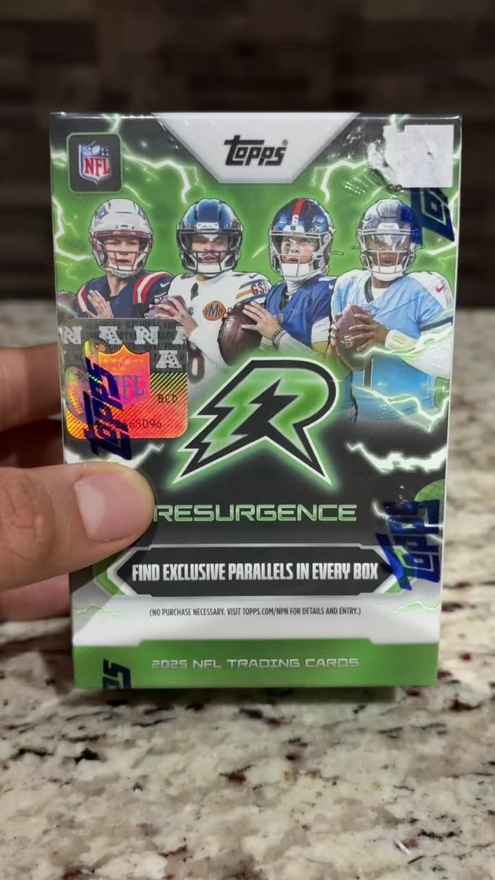 Volvemos con los open packs Ahora toca NFL Resurgence 🔥🏈 #nfl #football #resurgence #sportscards #topps