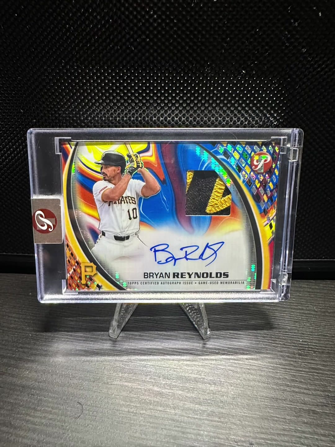 🔥 one of my favorite hits lately! Card of the Day goes to Bryan Reynolds and this 2026 Topps Prestine Patch Auto #/10! #topps #baseballcard