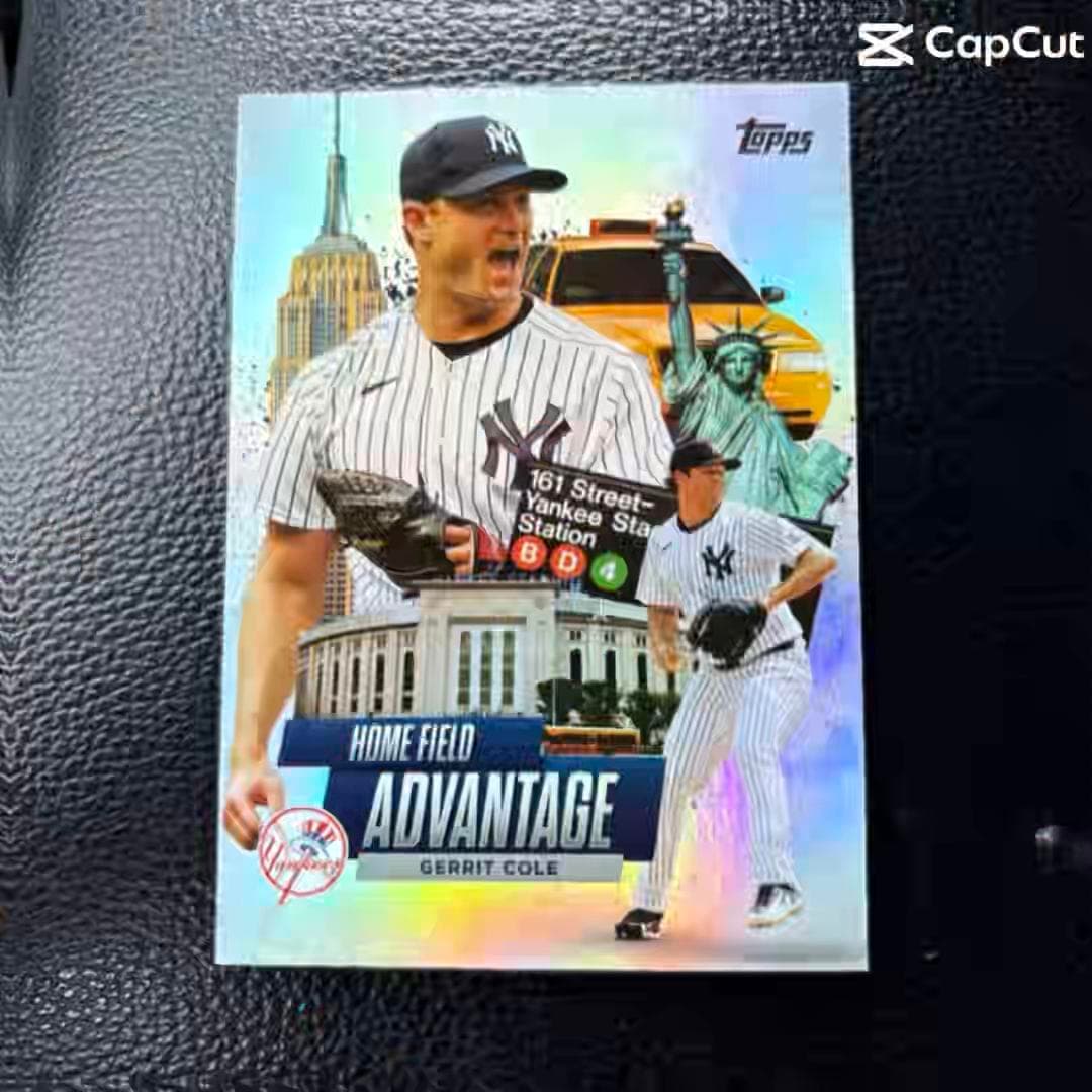 Got a random mixed pack from Walgreens. I’ve only pulled a Home Field Advantage once before. Too bad it wasn’t a Judge. #topps #baseballcard