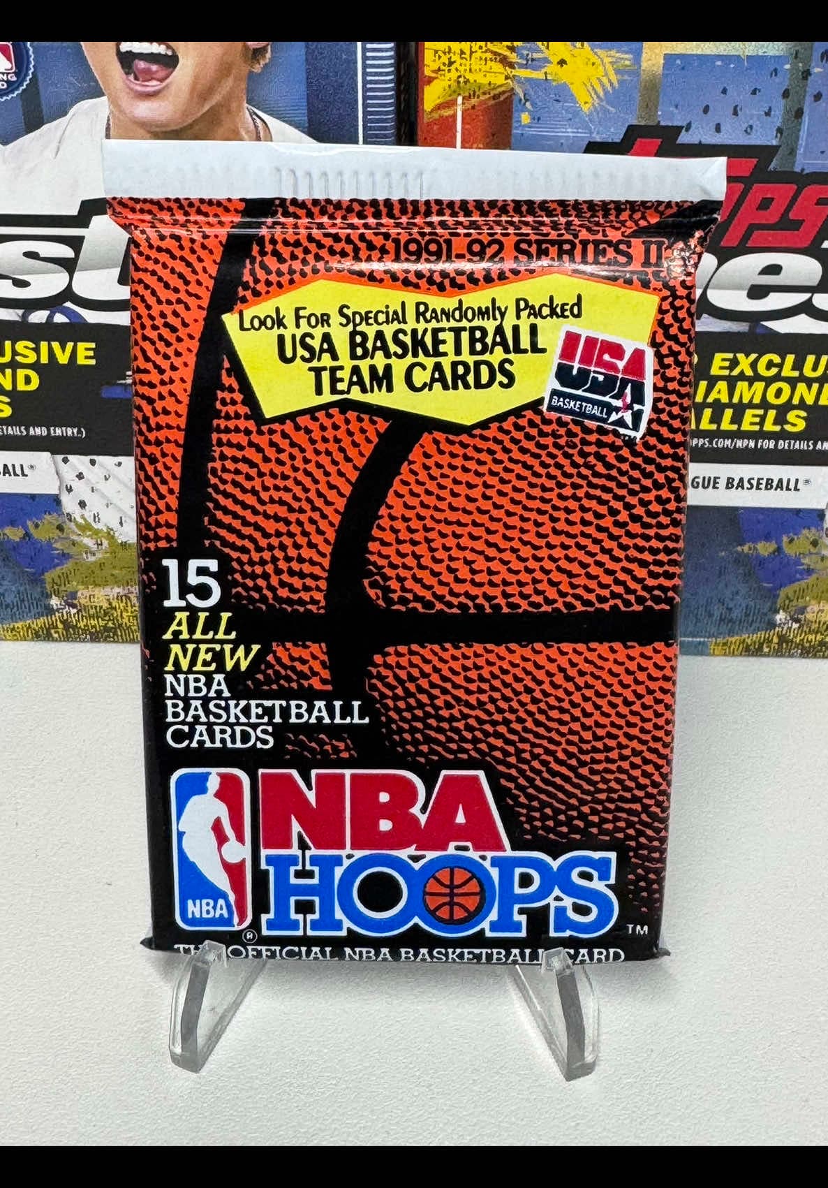 1991-1992 NBA Hoops Basketball! #sportscards #thehobby
#tradingcards #topps #panini @NBA @Topps @Panini America @Victor Wembanyama