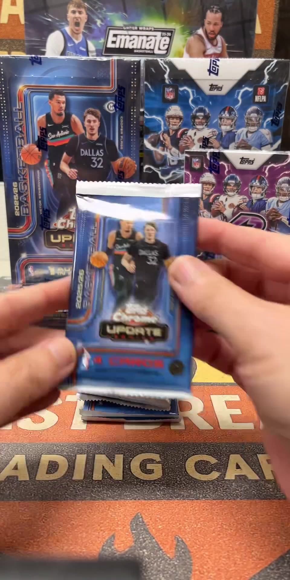 🚨MINION ALERT🚨 The Minions have taken over the court and one of them made it’s way to our store👀🔥 Stephen Curry Minion Variation pulled