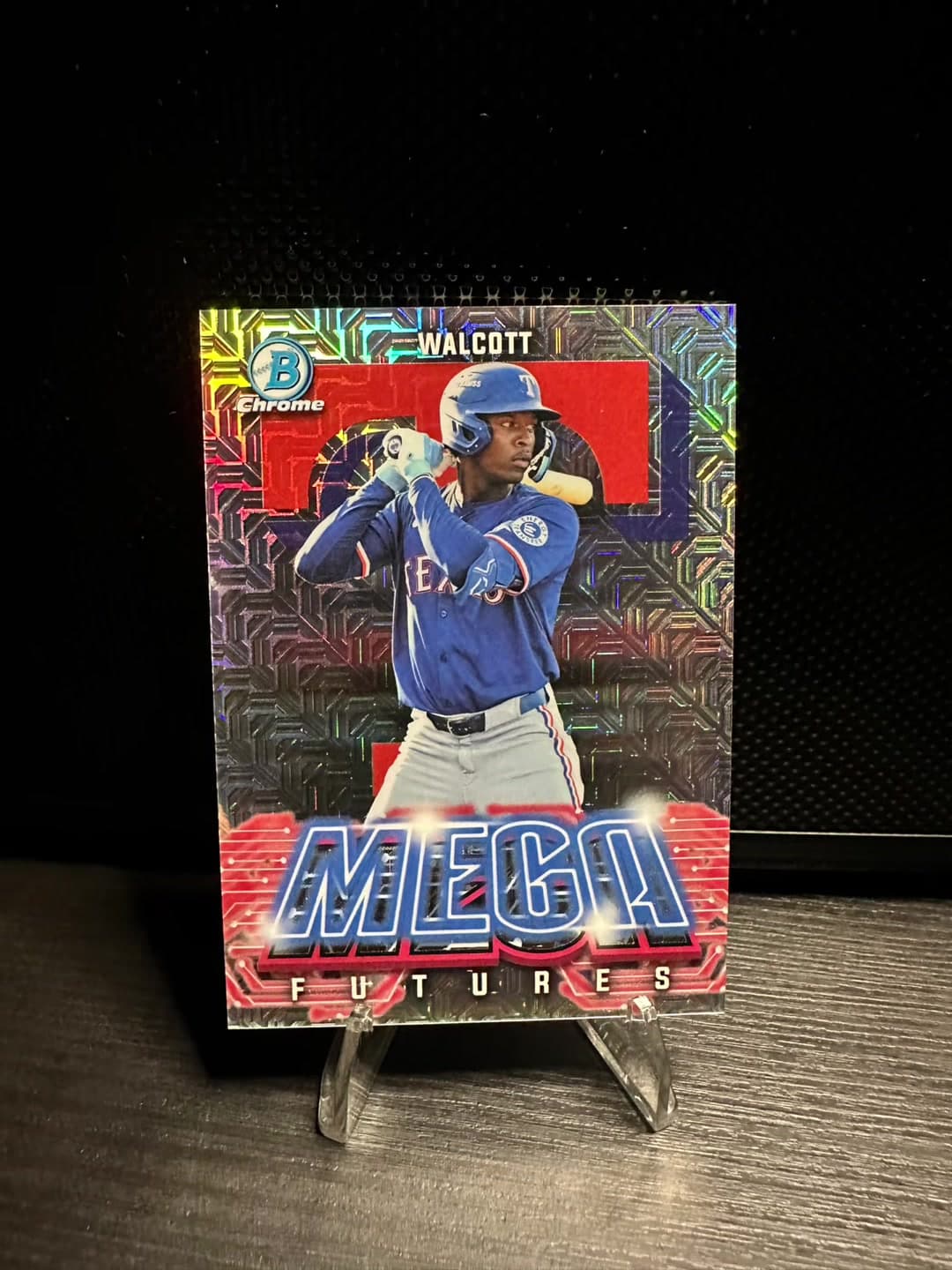 🔥let’s head down to Texas for their number 1 ranked prospect! Card of the Day goes Sebastian Walcott and this 2026 Bowman Mega Box Mega Fut