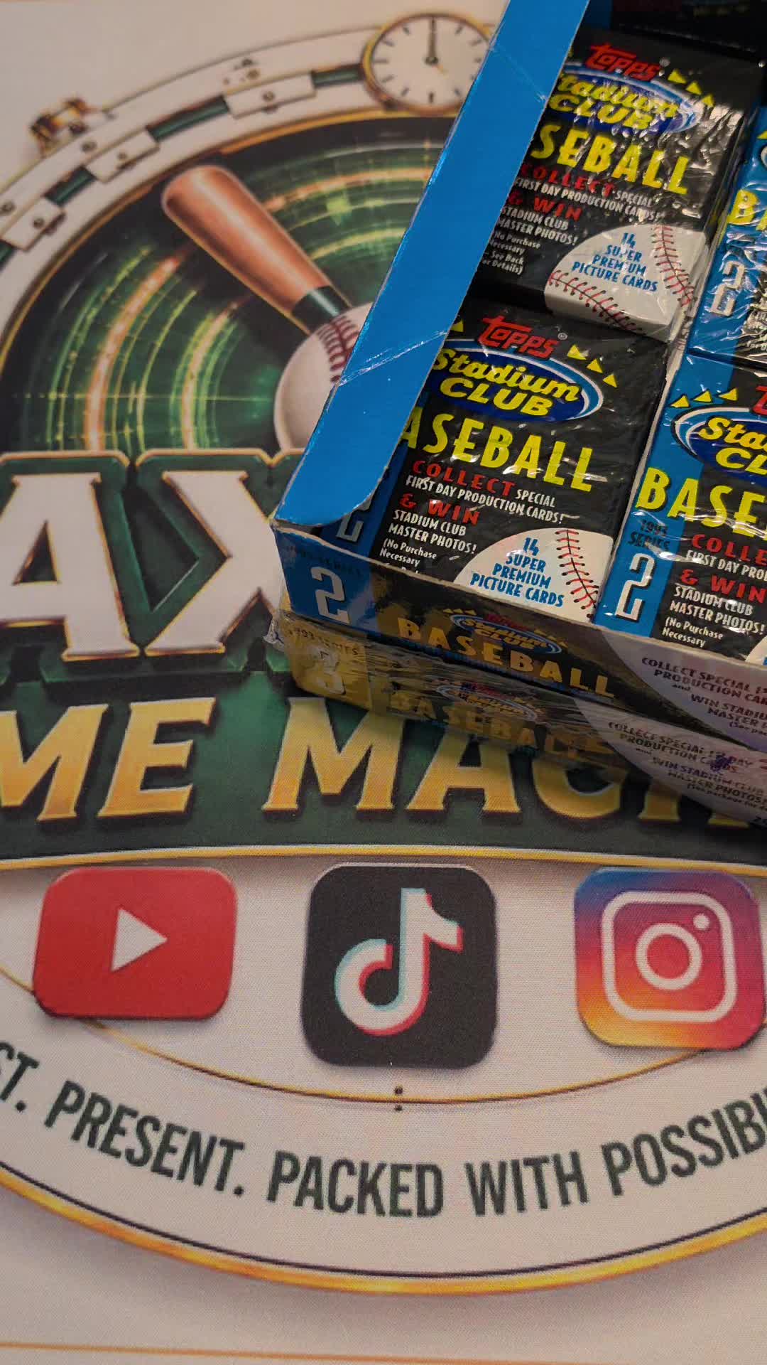 these Wrappers are a nightmare to open sometimes...Stadium Club 1993 Series 2 Box and Pack Opening #stadiumclub #baseballcardsoftiktok #nost