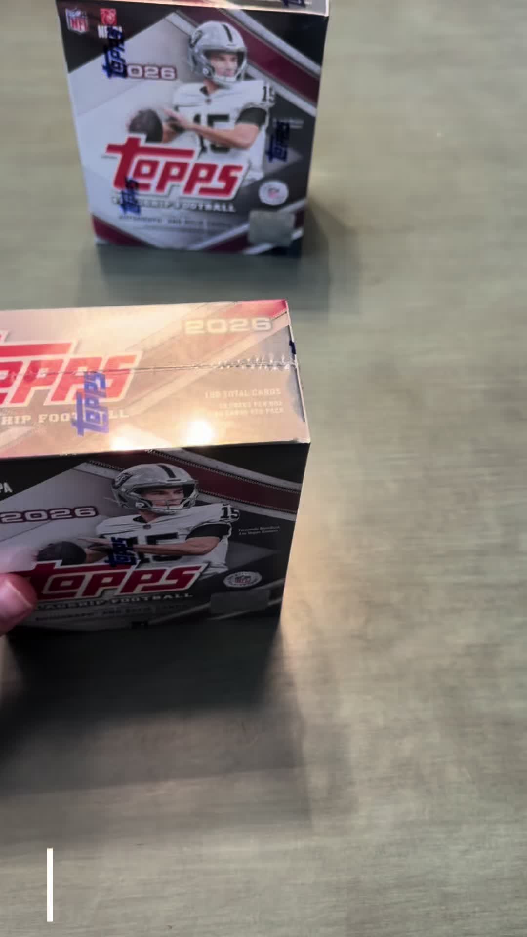 Tops Falgship Box 1/2 #footballcards #topps #toppsflagship #toppsfootball #nfl
