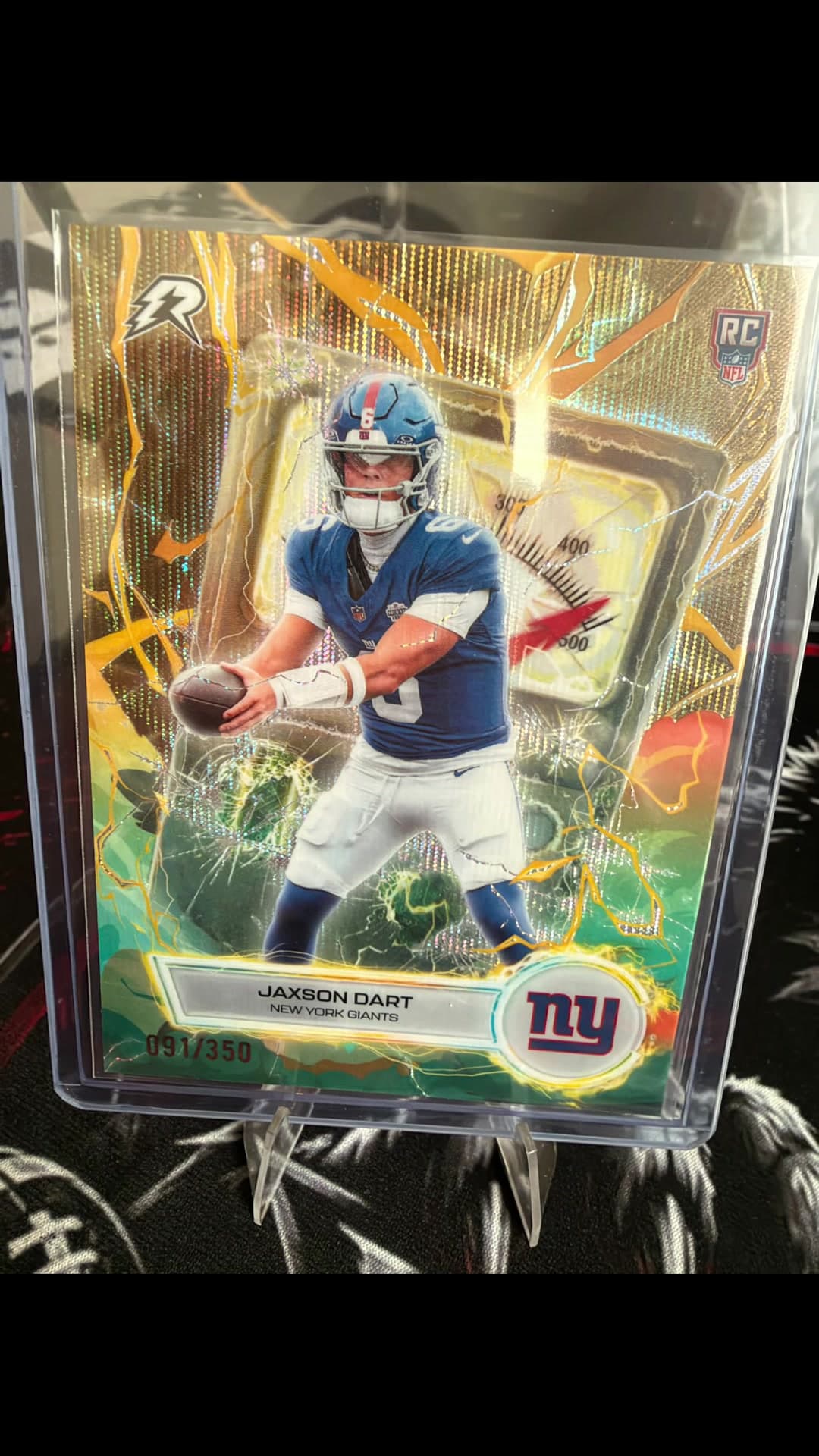 Jaxson Dart. #HitHunters #ToppsResurgence #FootballCards #CardBreaks