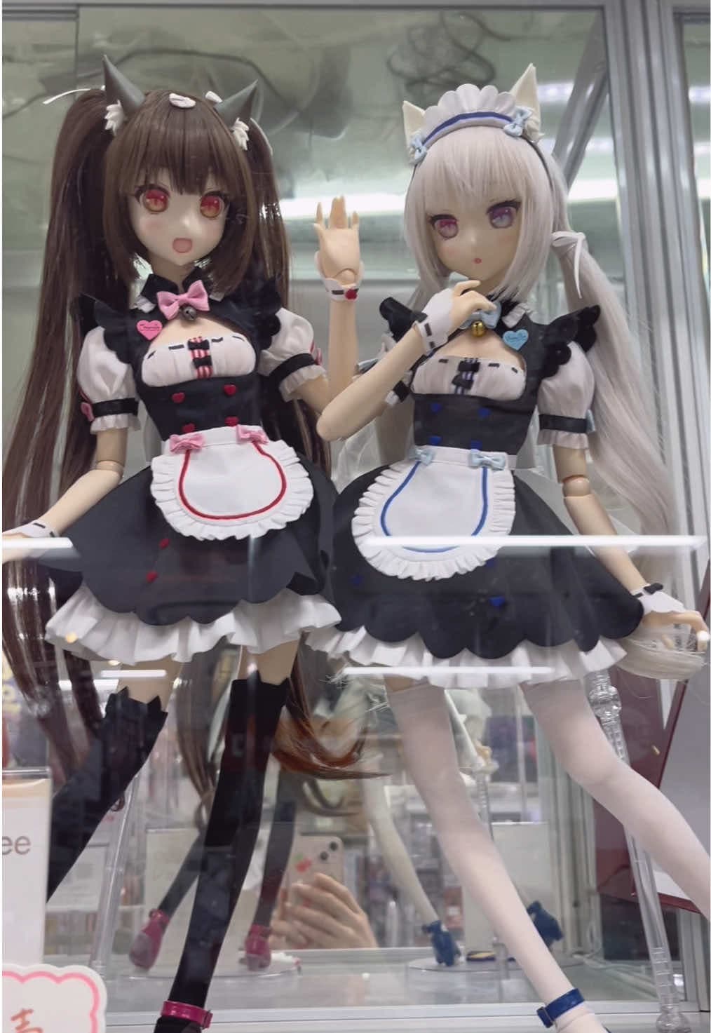 My last Japan mini vlog :')
Day 16!
Yummy food in asakusa
Kappabashi kitchen town
Tokyo national museum
Akihabara!!
Maid cafe and shopping