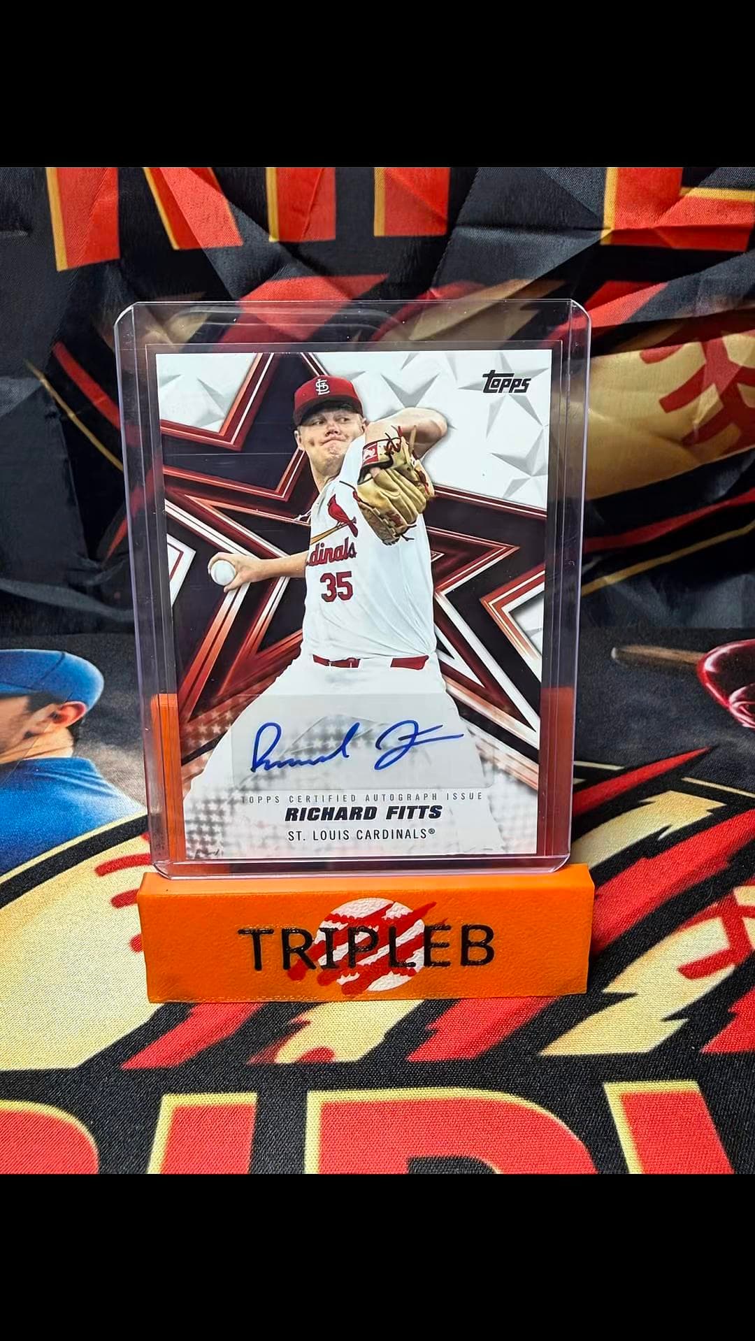 These Series 2 breaks are treating us very nice! 😊 Hope to see more pulls like these soon! Thank you all for your support! Be sure to join