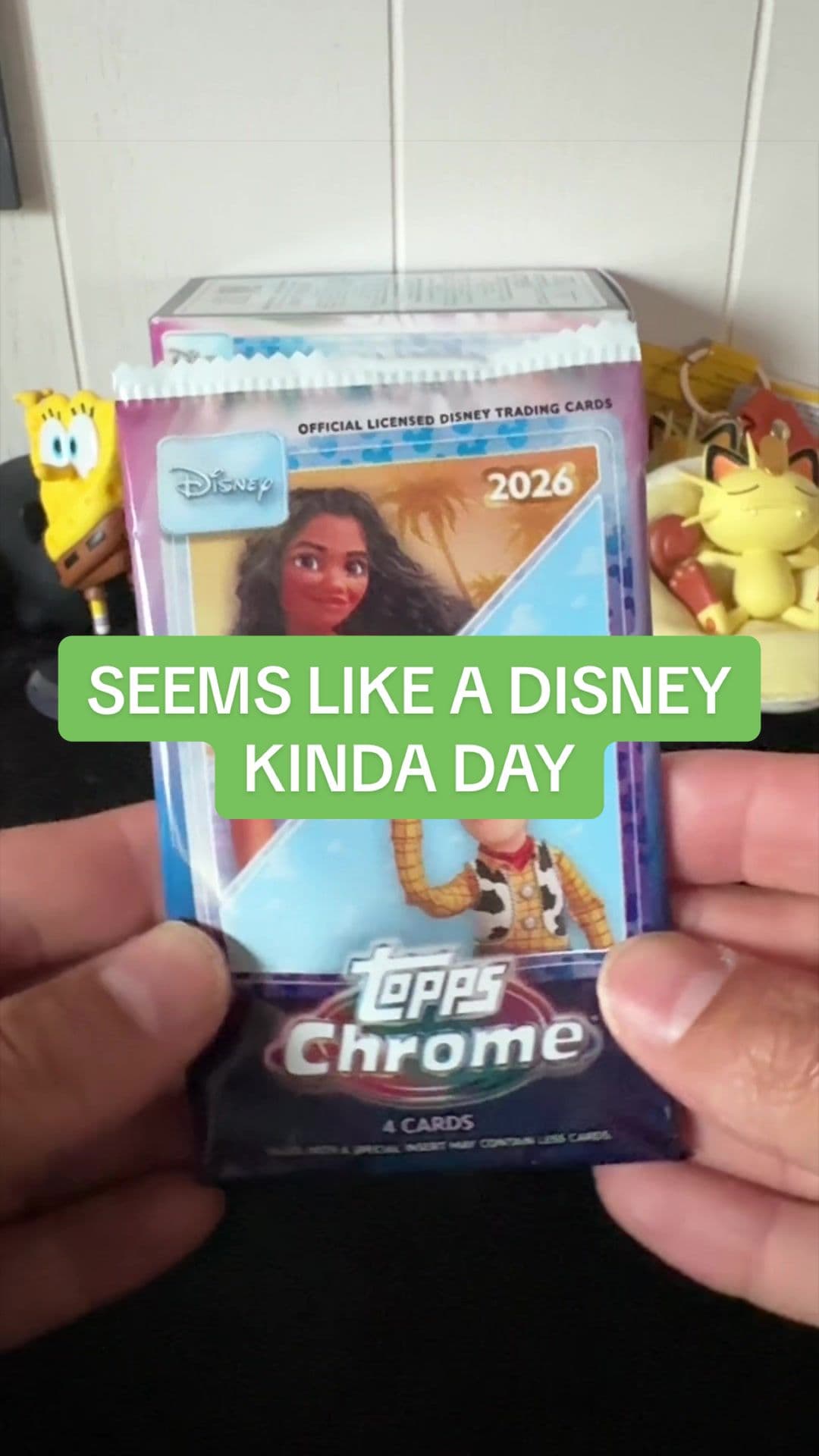 Time a quick rip of another pack of Topps Chrome Disney cards. After this, next pack will be of something new… something I never opened befo