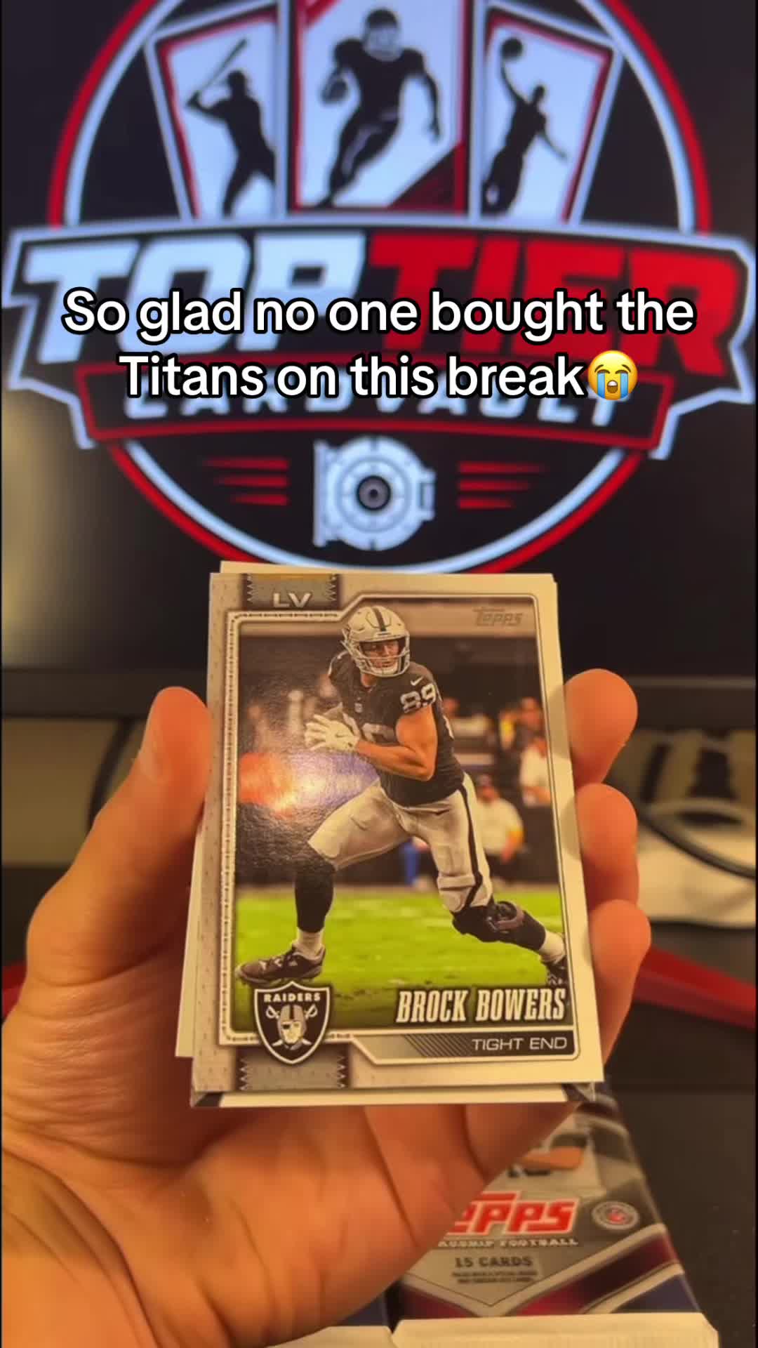 Nothing better than getting all the goods in your own break😭#toppsfootball #nflcards #cardcollector #rookiecard #boxbreak