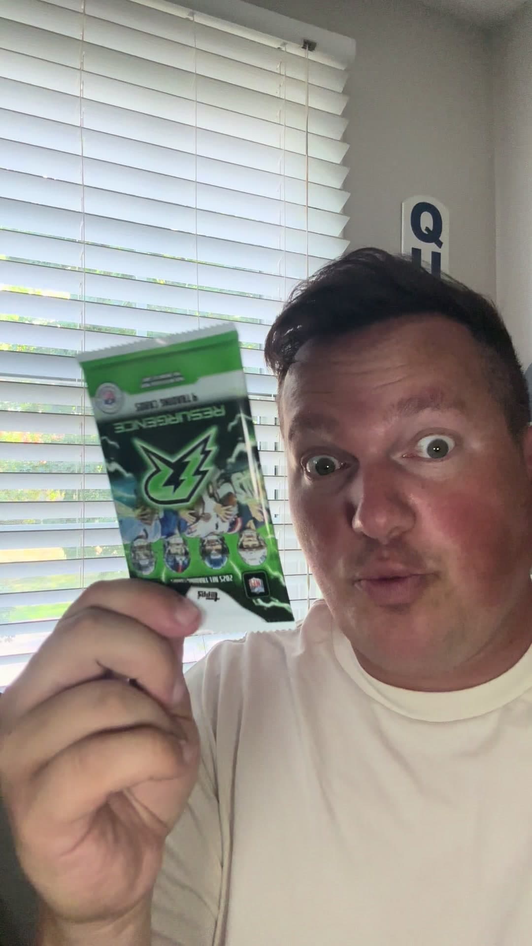2 more Topps Resurgence packs let’s go #cards #nfl #fyp #nflfootball #topps