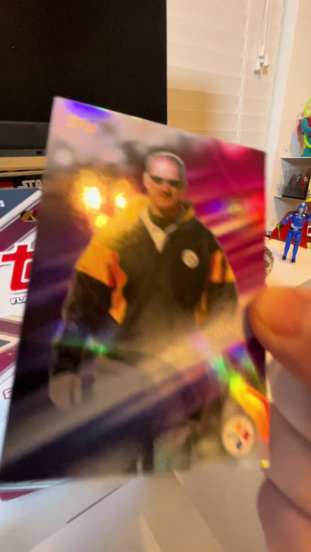 2026 Topps Flagship Hanger Box, nothing too exciting in this box but always fun to rip some football cards! #sportscards #cardcollector #the