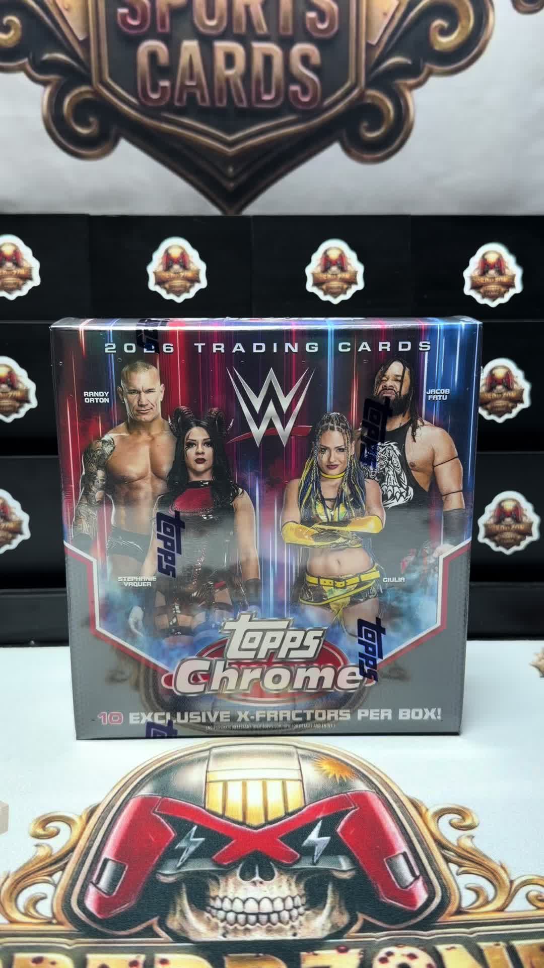 🔥📦 WHAT’S IN THE BOX WEDNESDAY! 📦🔥 It’s time to crack open a 2026 Topps Chrome WWE Mega Box! 💥🤼♂️ Chrome shine, WWE superstars, BIG h
