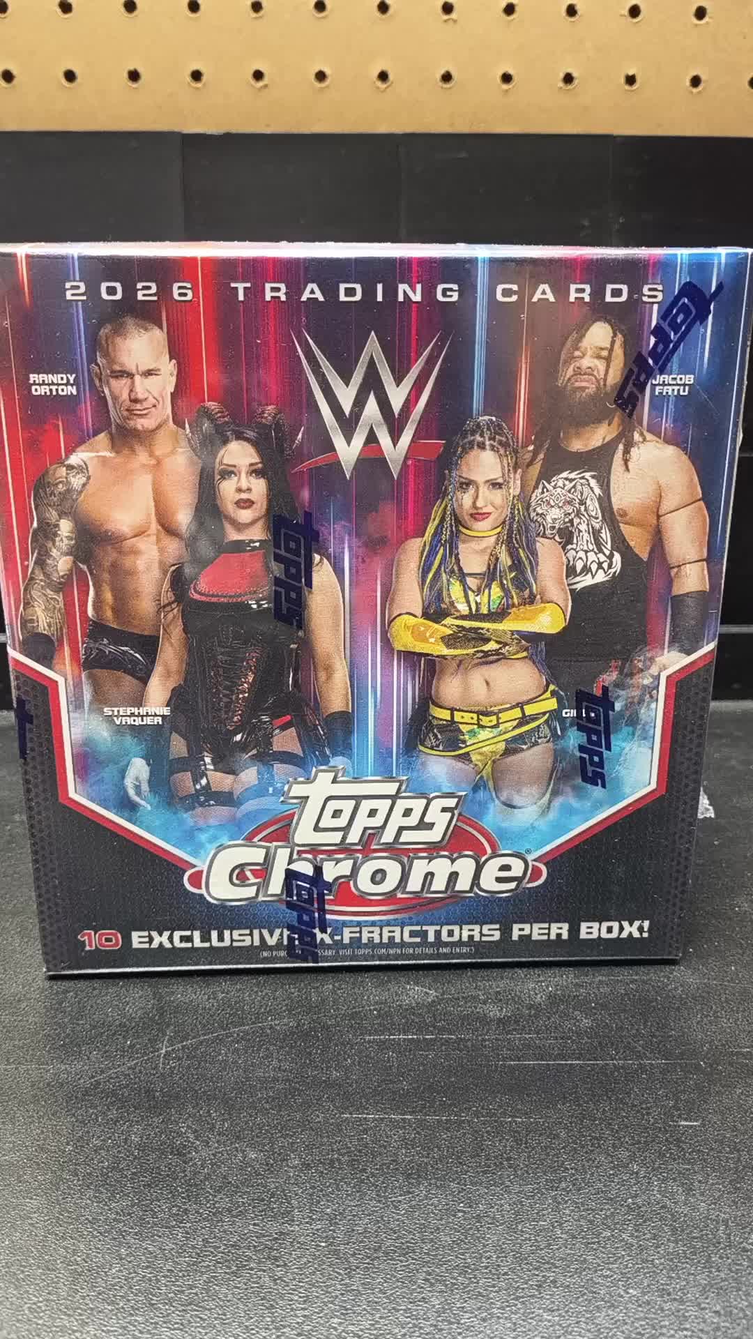 🔥📦 What’s in the Box Wednesday! 📦🔥 It’s time to see what’s hiding inside this 2026 Topps Chrome WWE Mega Box! 💥 Will we pull a massive