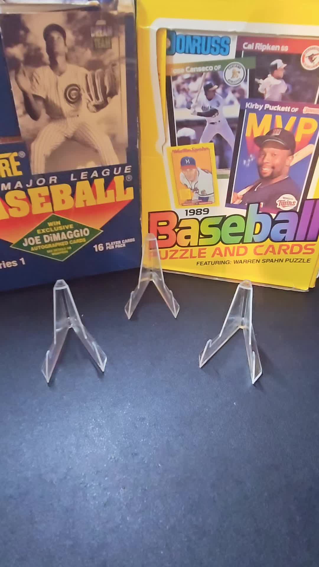 40/40 if you know you know! Working on Building a set of 1989 Donruss! ##lunchripchris #rippingwax #junkwaxjunkies #junkwaxera #packopening