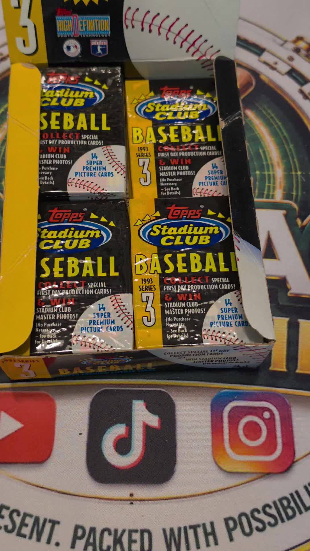 we got an early Chipper Jones! where are the members choice cards? 1993 Stadium Club Series 3 Box and Pack Break Opening #nostalgia #top