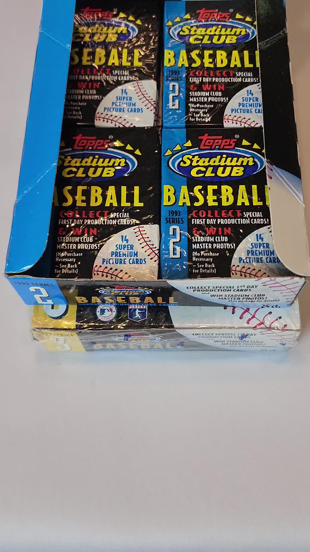 Im Falling In Love with these cards....I hope the magic never ends. 1993 Stadium Club Series 2 Box and Pack Opening #nostalgia #packopening