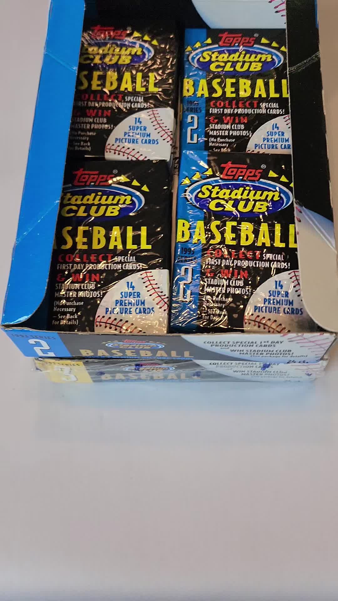 these cards are amazing and bringing me all the way back 1993 Stadium Club series 2 Box and Pack opening #nostalgia #packopening #baseballca