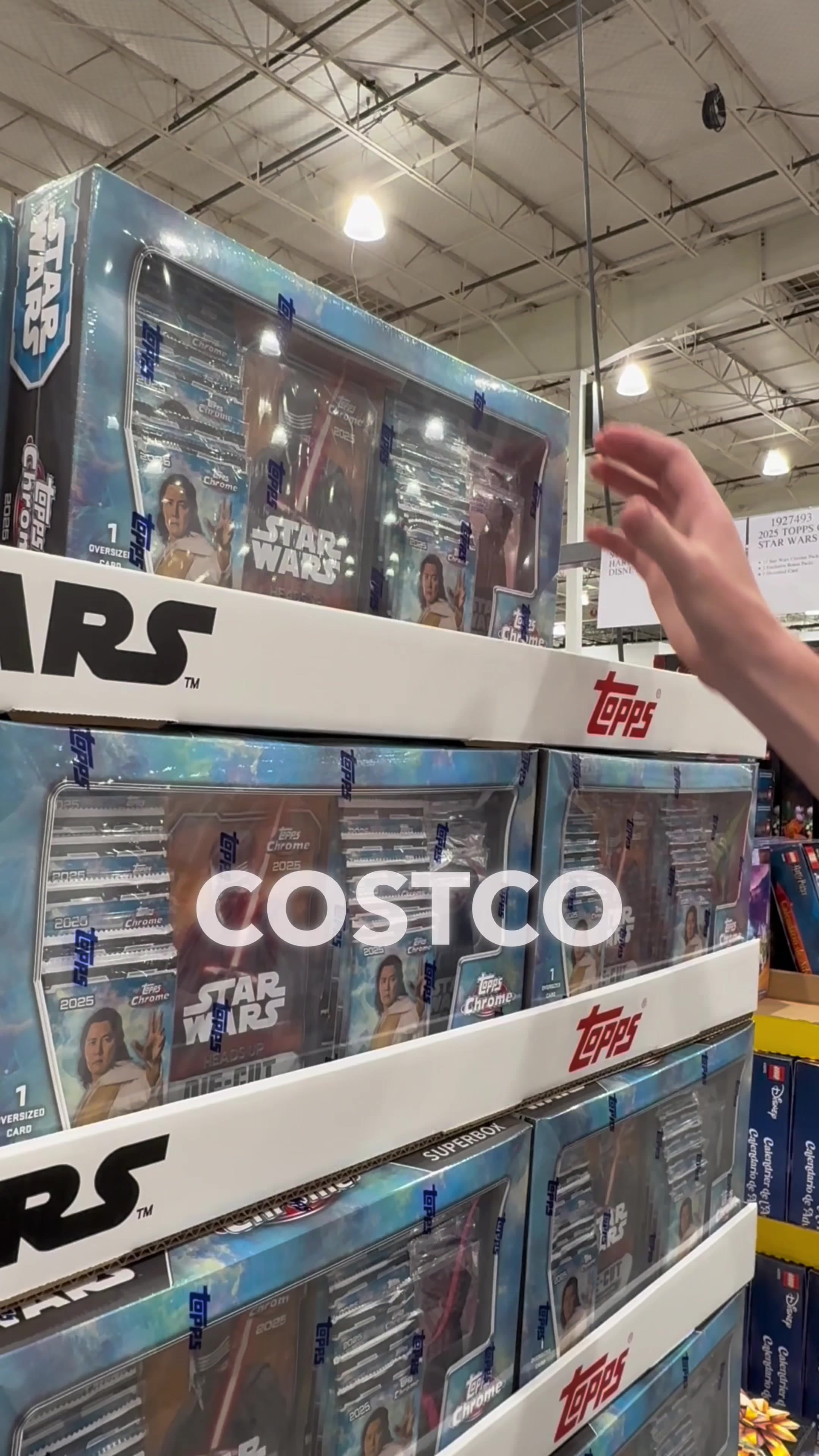 Opening the New Exclusive Costco Star Wars Topps Chrome Packs 🙌 Follow for more Pack Openings ❤️ #fyp #foryou #costco #starwars #tradingca