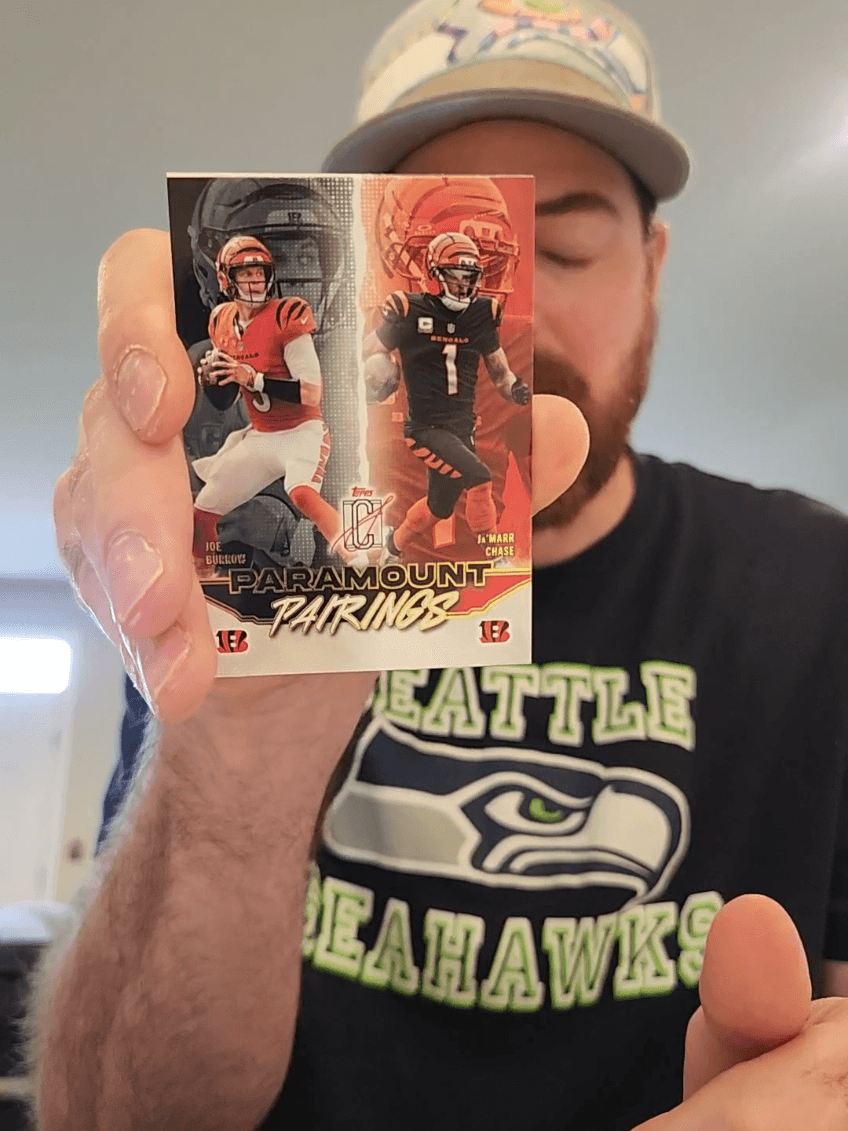 Back with another Pack! 2025 Topps Signature Class! #creatorsearchinsights #packopening #sportscards #footballcards #cardcollector