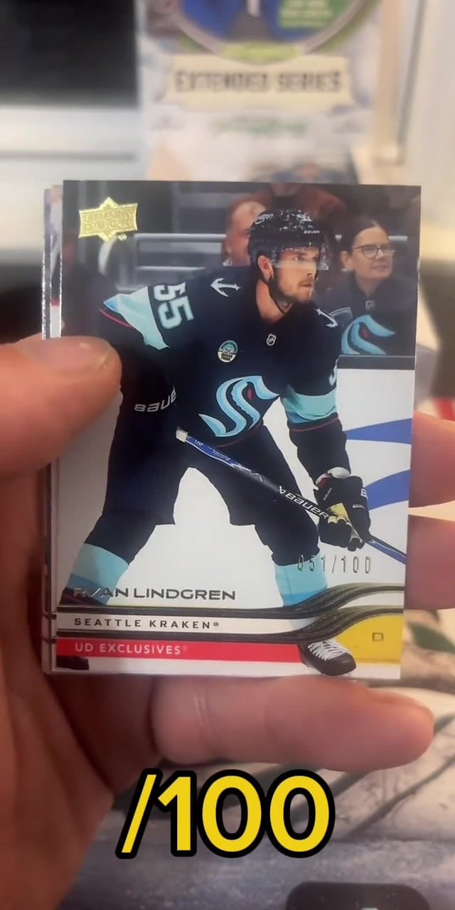 Our first exclusive to /100 in these three packs of 2025-26 Upper Deck Extended Series #fyp #upperdeck #upperdeckhockey #hockeycards #hockey
