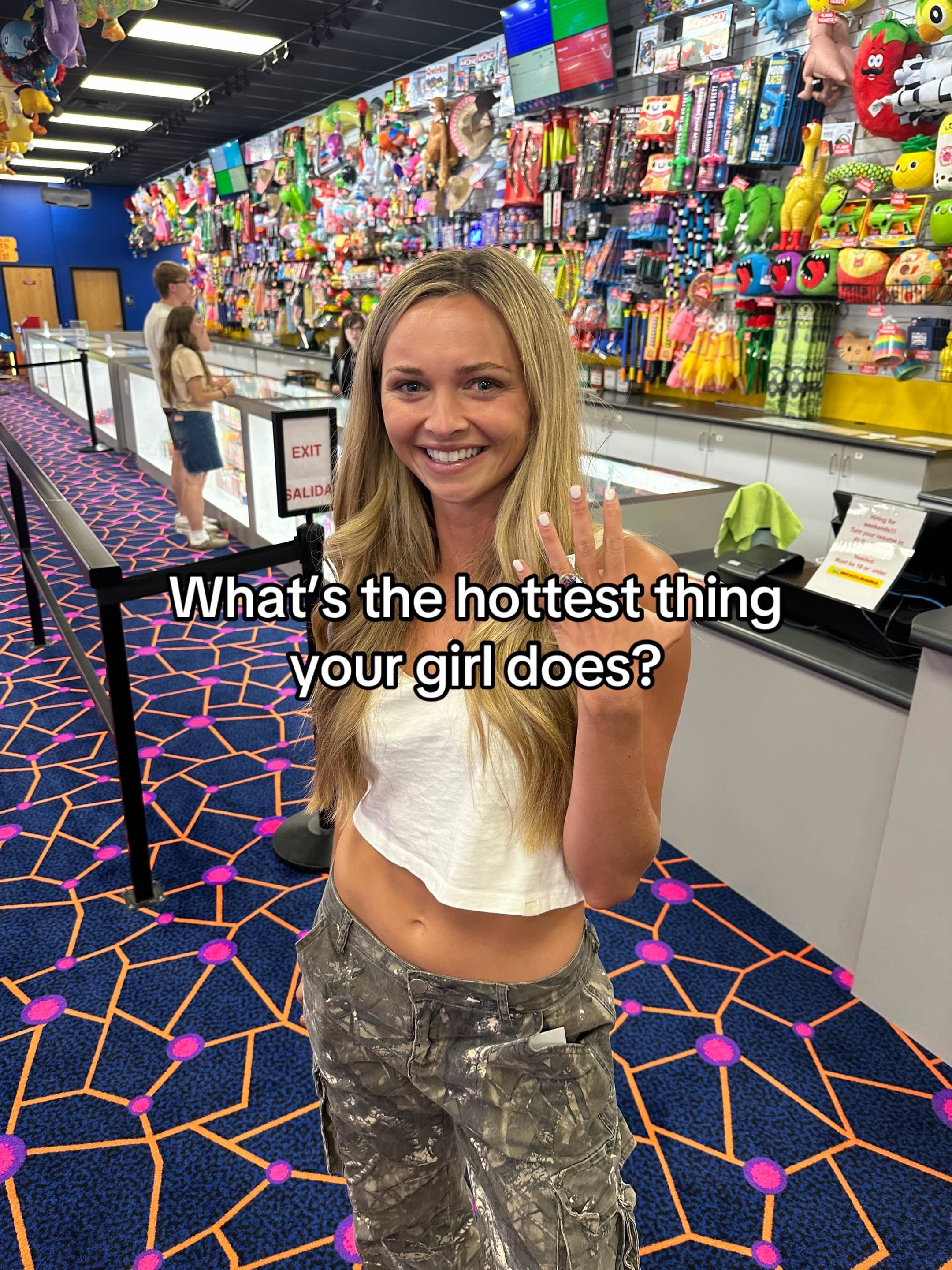 #sportscards #hypegirl #thehobby #cardcollector #coupletok