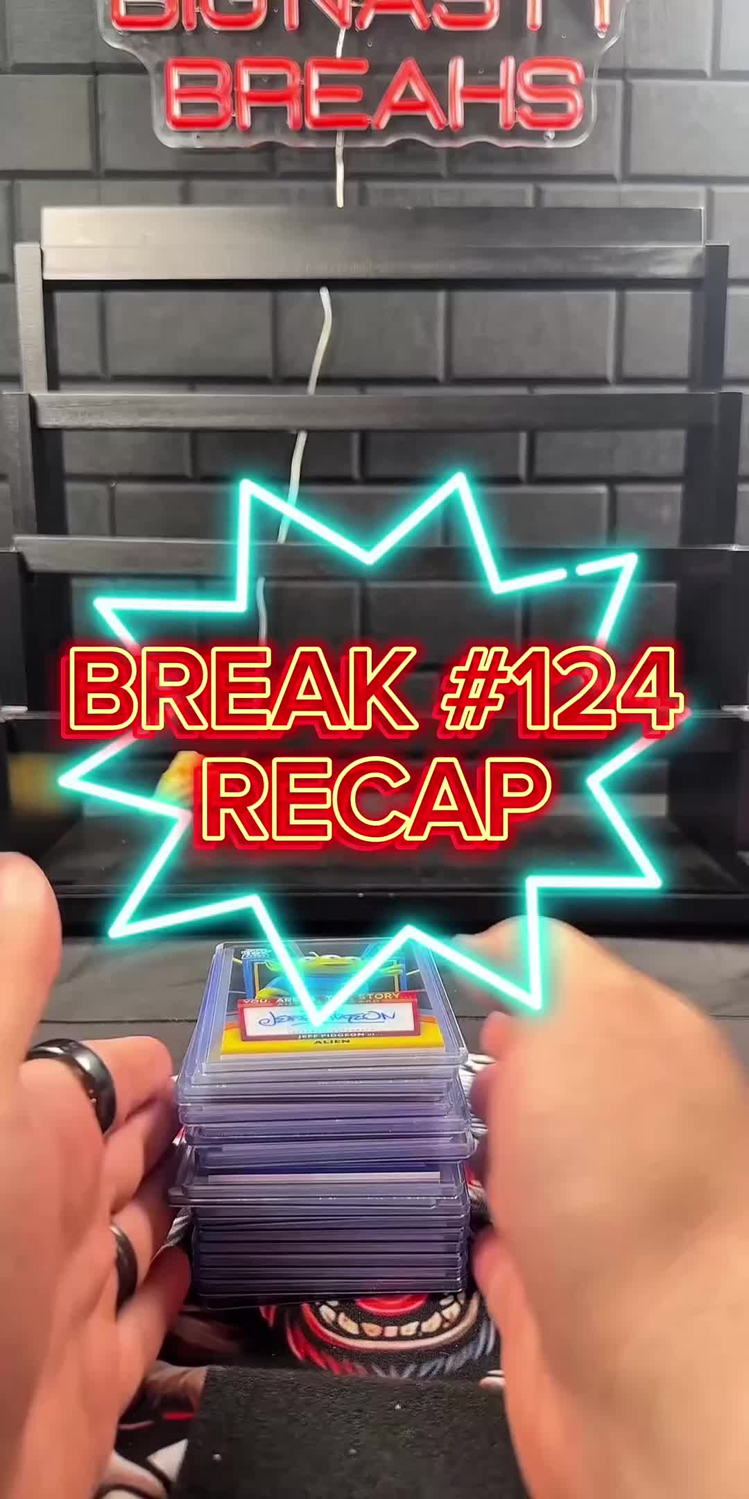 BREAK #124 RECAP
•
•
•
•
•
#bignastybreaks #disneychrome #toppschrome #disneybreaks #cardbreaks #disneycards #mickeymouse